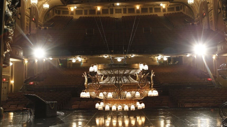 Opera Returns To Broadway, Where Does The Chandelier Fall In Phantom