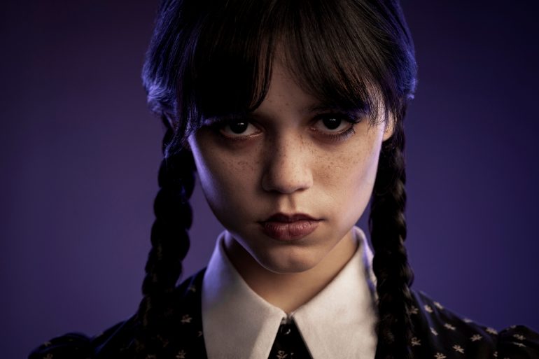 JENNA ORTEGA GALLERY SINGLE 0287R2C