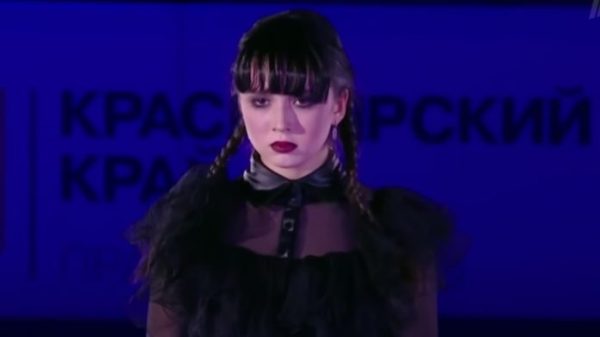 Kamila Valieva as Wednesday Addams 696x442 1