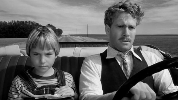 Tatum O'Neil in Paper Moon with her father Ryan O'neal