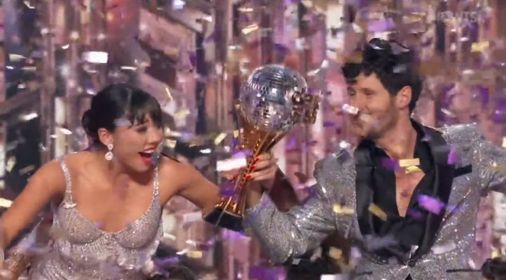 dancing stars season 32 winner 7