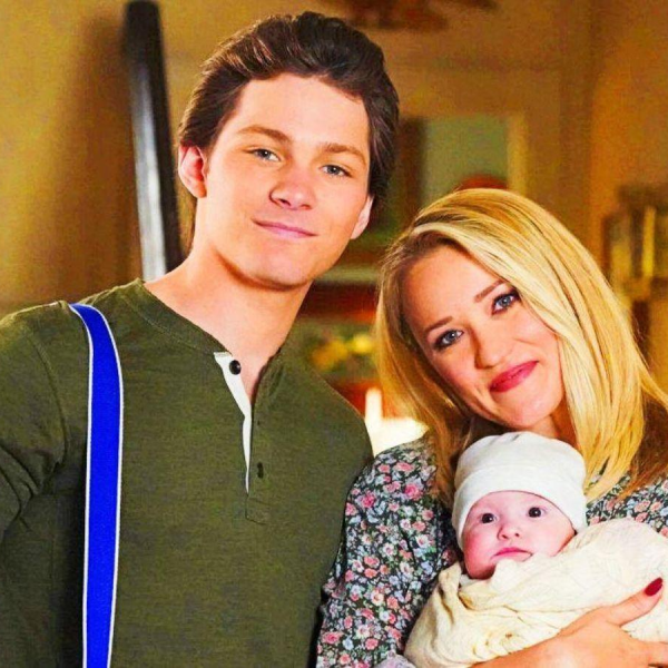 Georgie and Mandy Young Sheldon CBS