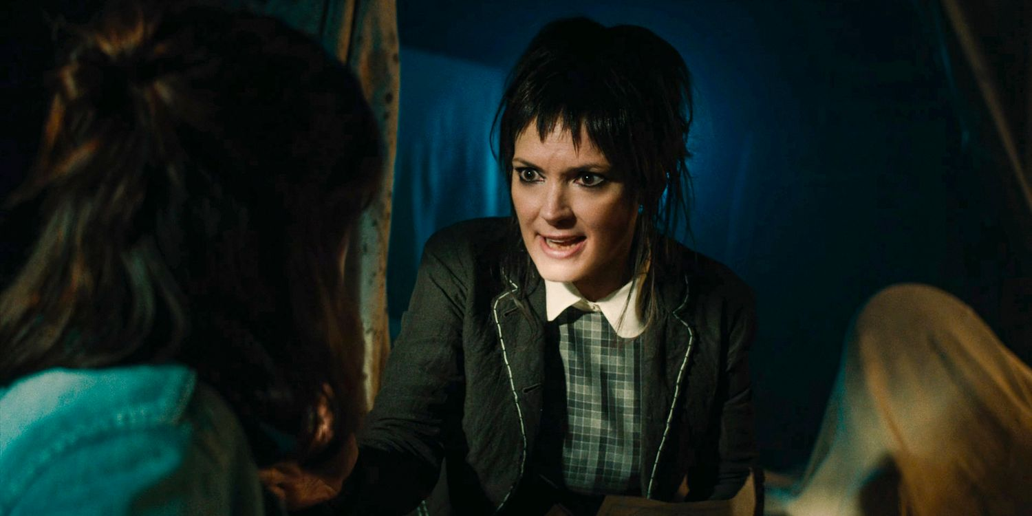 Winona Ryder seen talking to Jenna Ortega in a still from Beetlejuice Beetlejuice