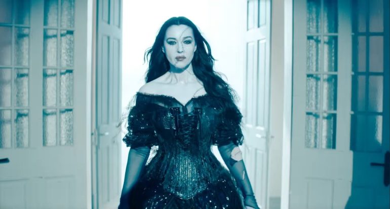 Monica Bellucci Beetlejuice Beetlejuice