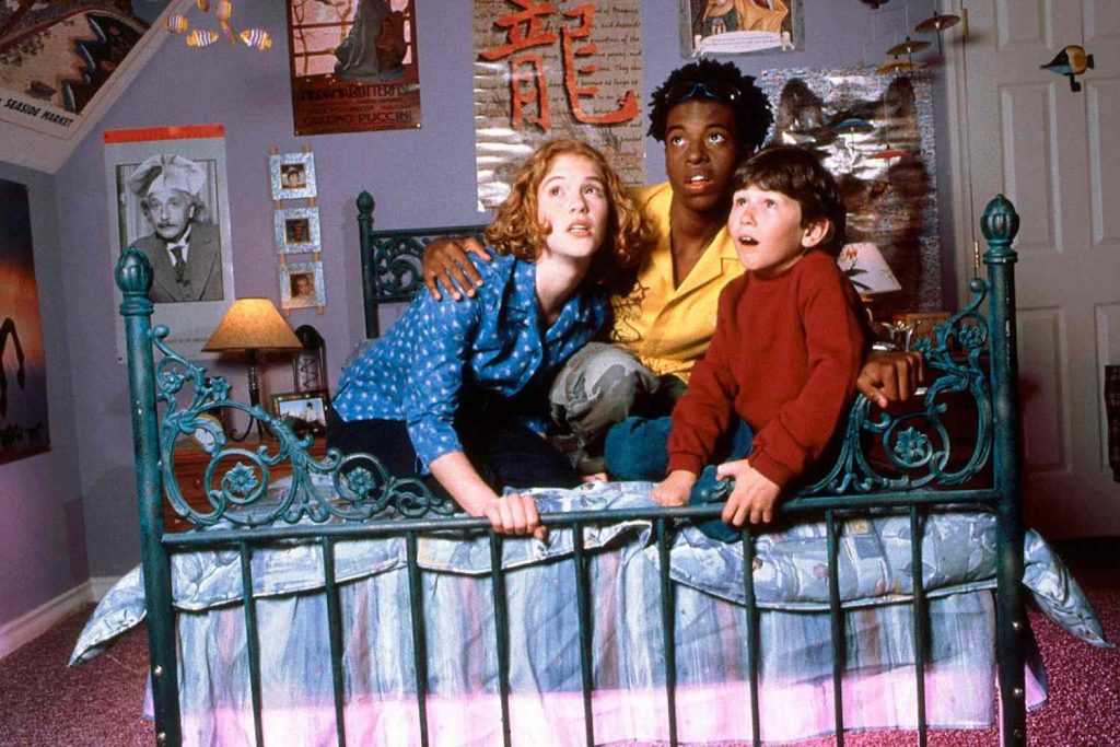 Disney channel original movie dont look under the bed 1999