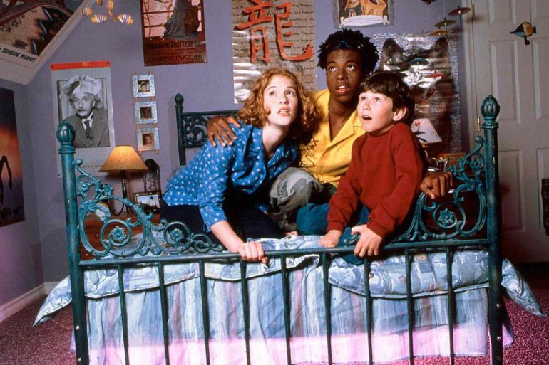 Disney channel original movie dont look under the bed 1999