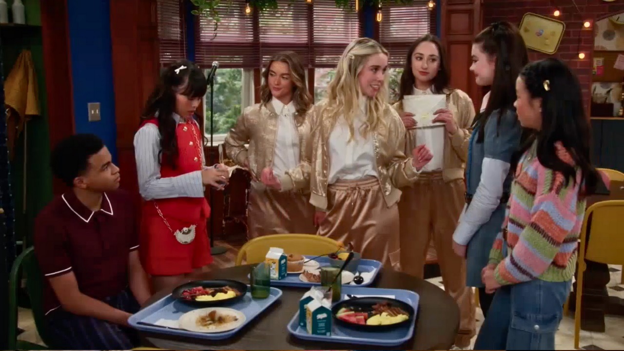 disney vampirina teenage vampire