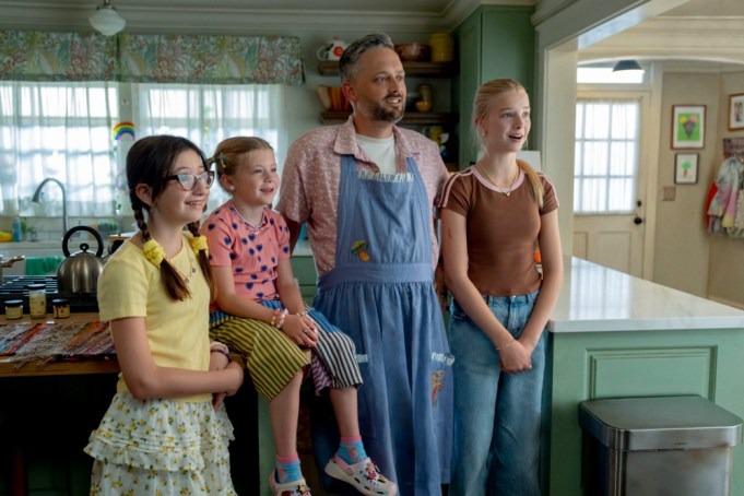 DF 13479 r 1000x667 thumbnail