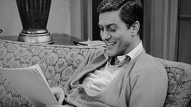 MV5BN2FmNDQ3YTUtZjk5NS00NWZiLWI0