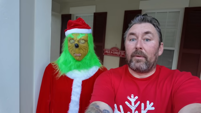 The Grinch Takes Over Celebration Florida Christmas Time Craziness BUSY Saturday Night Downtown 1 23 screenshot