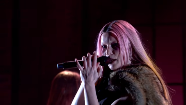 Wet Leg Mangetout SNL UK 1 19 screenshot