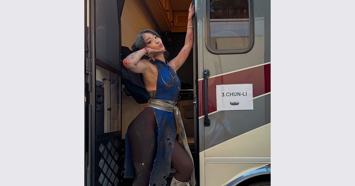 Callina Liang as Chun-Li on the set of Street Fighter (Paramount / set still via DiscussingFilm)