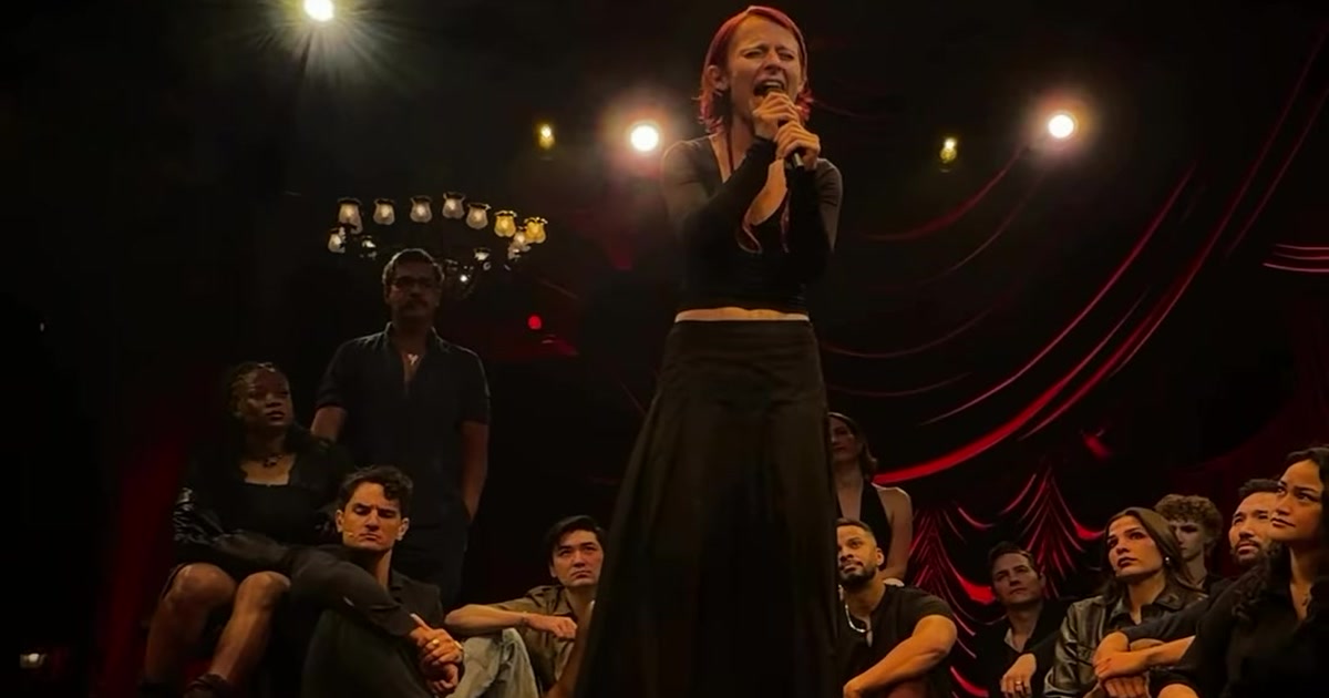 Sophia Anne Caruso and the Memoirs of Amorous Gentlemen ensemble perform Immured.
