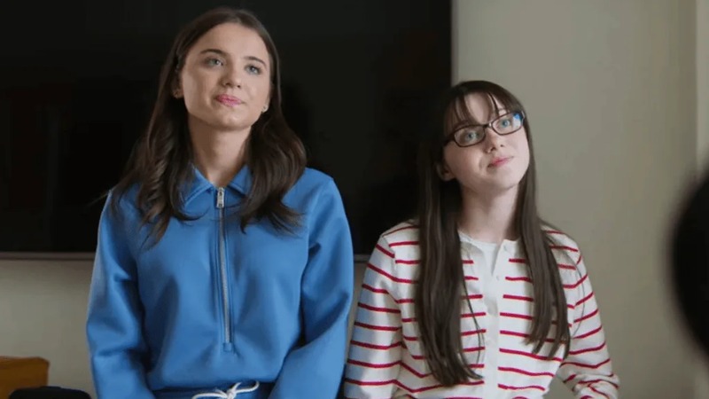 Madeleine McGraw and Violet McGraw appear together in a scene from Double Trouble.
