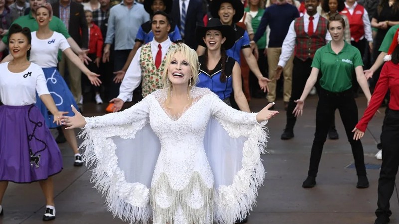 Dolly Parton in a publicity photo for Dolly Parton's Mountain Magic Christmas
